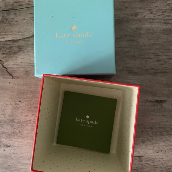 KATE SPADE Monterey Mother of Pearl Dial Ladies Watch - Picture 5 of 6